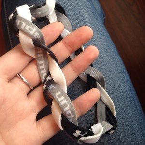 Under Armour headband💗