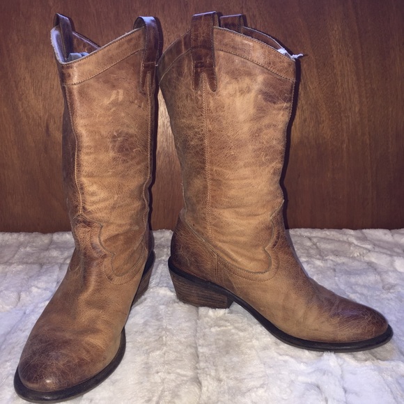 Jessica Simpson vintage cowboy boots