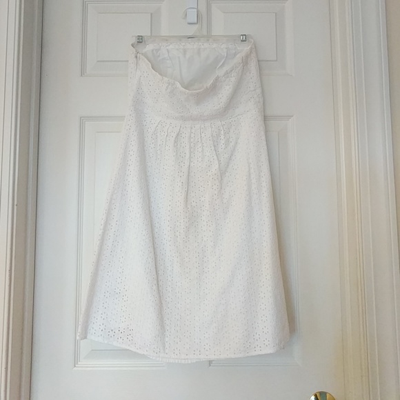 White eyelet dress - Picture 3 of 4