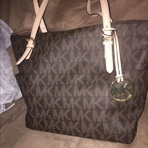 Michael Kors purse