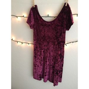 FOREVER XXI VELVET DRESS