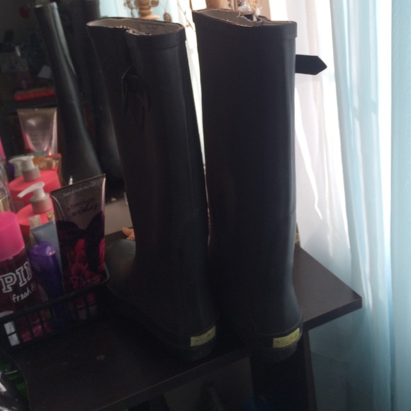 Black Rain Boots - Picture 2 of 4