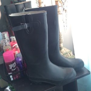 Black Rain Boots
