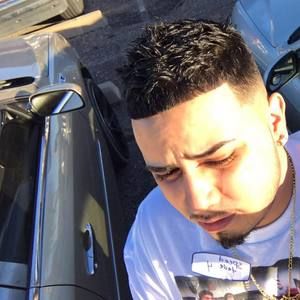 Meet your Posher, Dylan