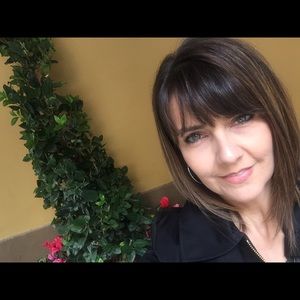 Meet your Posher, Marcia