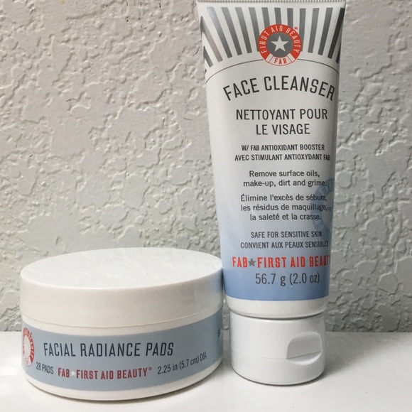 First Aid Beauty Set