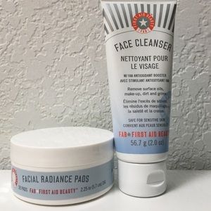 First Aid Beauty Set