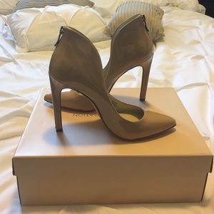 1 DAY SALE ONLY - Nude BCBG pumps with zip detail