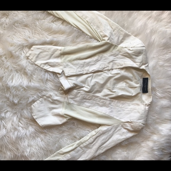 Sorry, wrinkled. AKIRA blazed with mesh sides