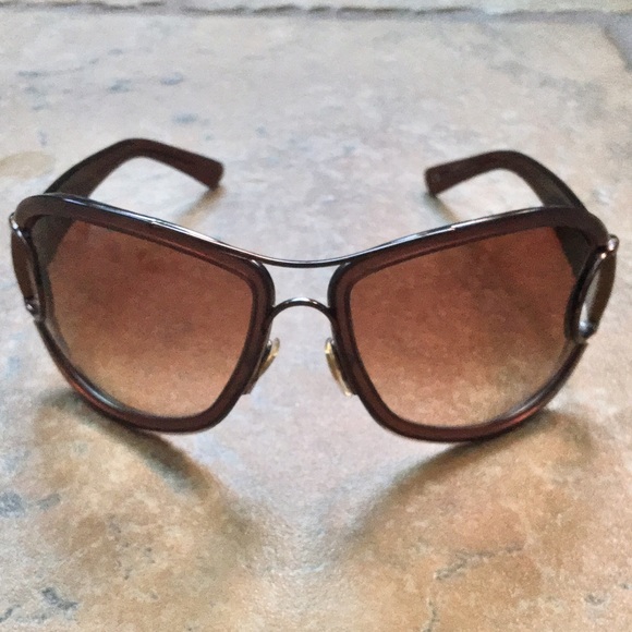 Gucci glasses with the case