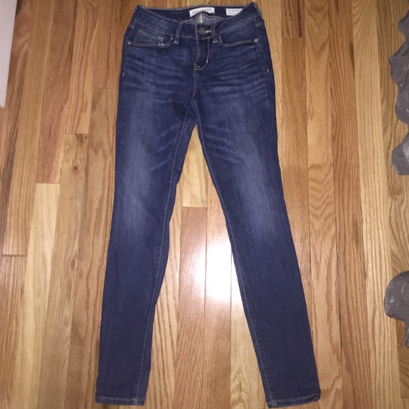 2 pairs of Pacsun Jeans!