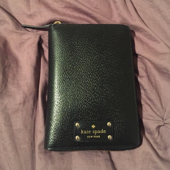 Kate Spade Wellesley planner.