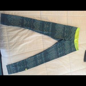 Nike Pro, Dry Fit compression leggings, small