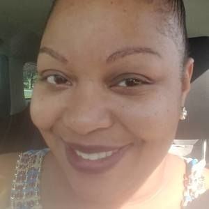 Meet your Posher, Latisha