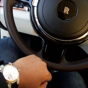 Meet your Posher, Alex