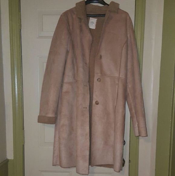 Brand new!!! was a gift don't like the way it fit