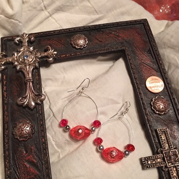 Coral dangle silver earrings w/Swarovski crystals