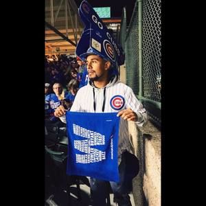 Meet your Posher, Carlos