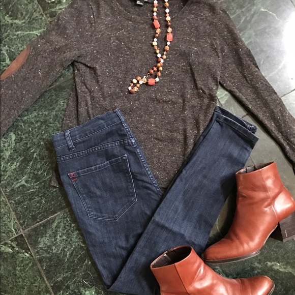 BDG High-Waisted Dark Wash Jeans from Urban