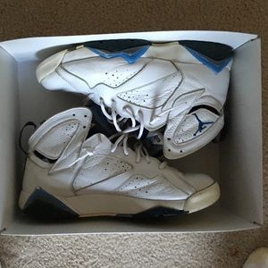 Retro 7 ( French blue) size 10.5