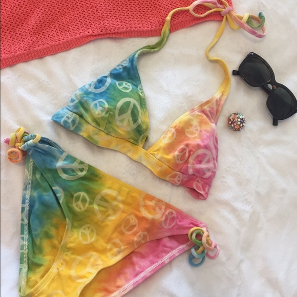 *HOST PICK* Tie-Dyed Peace Print Bikini ✌🏻💕