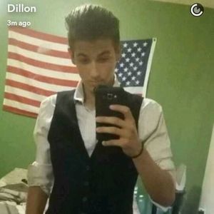 Meet your Posher, Dillon