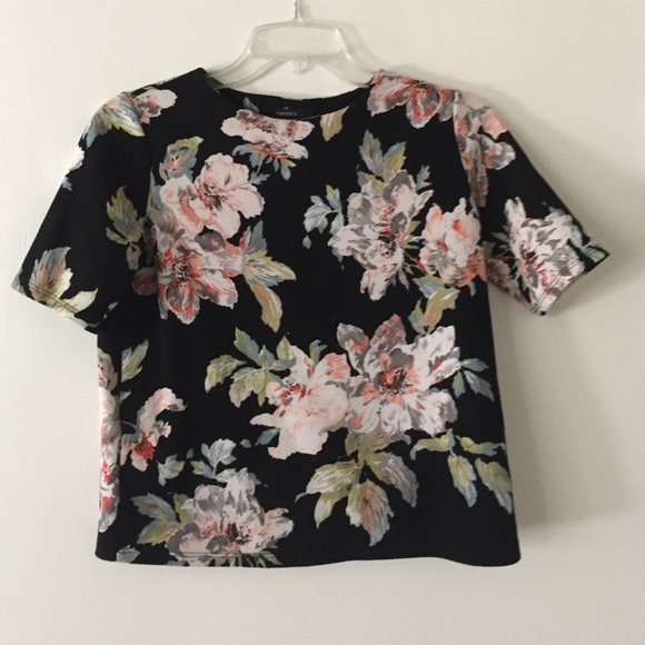 Floral crop top