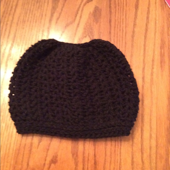 New handmade messy bun hat