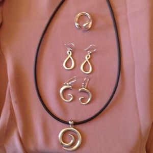 Bundle! Genuine silver necklace, earrings and ring