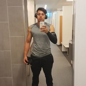 Meet your Posher, Angel