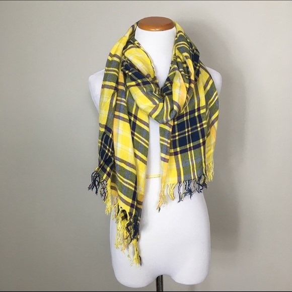 Madewell Accessories - Madewell yellow plaid scarf