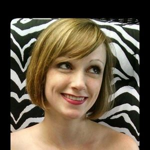 Meet your Posher, Meredith