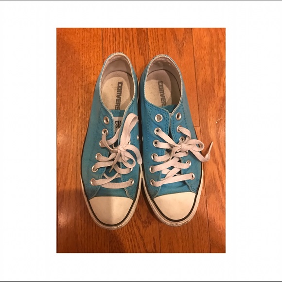 Blue Converse All Star Low Cut