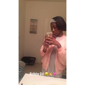 Meet your Posher, Kailah