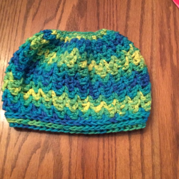New handmade messy bun hat