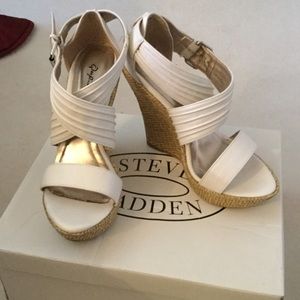 White wedges