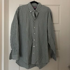 Vineyard Vines button down