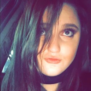 Meet your Posher, Lexi