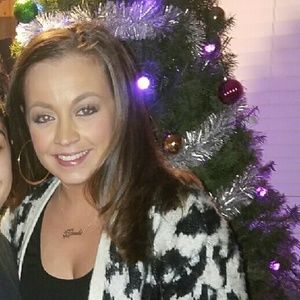 Meet your Posher, Alexandra