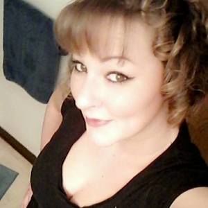 Meet your Posher, Leeanna