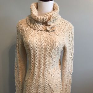 ANTHROPOLOGIE TWILL TWENTY TWO CREAM SWEATER SMALL