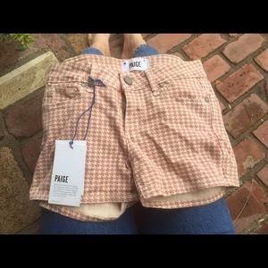 Paige houndstooth pink shorts!