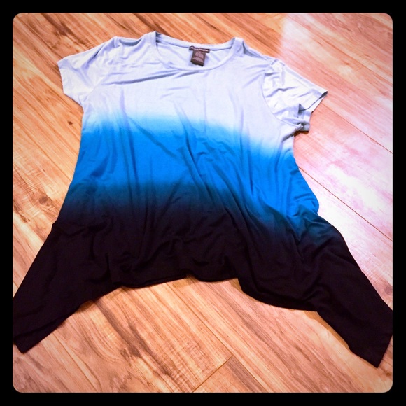 Chelsea & Theodore Dip Dye Sharkbite Tunic