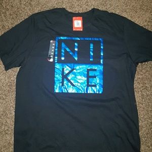 Nike Tee 3x
