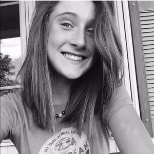 Meet your Posher, Lex