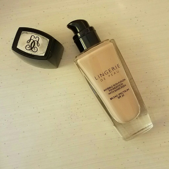 Guerlain 'lingerie de peau' foundation SPF 20