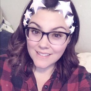 Meet your Posher, Stephany