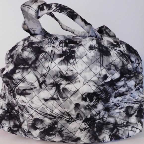 ‼️SOLD‼️NWT Steve Madden Bquilt active weekender