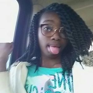 Meet your Posher, Ellen