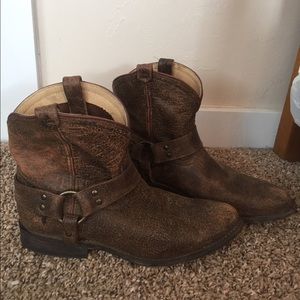 Frye Wyatt harness short boot